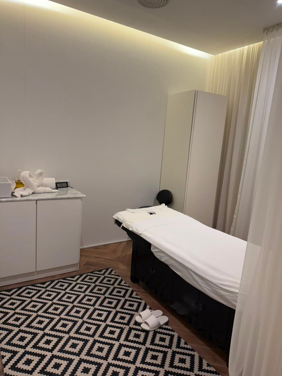Inside the Mariage Beauty Lounge atelier